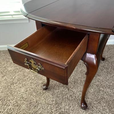 LOT 175L: Pair Of Vintage Hammary Drop Leaf Tables