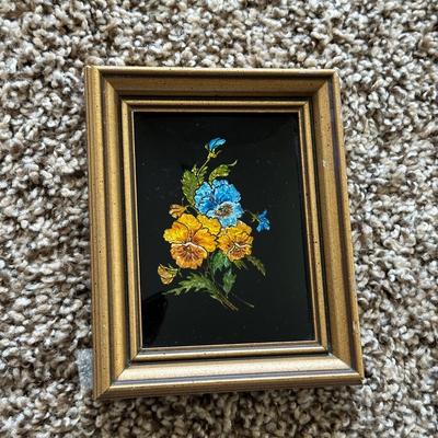 LOT 177L: Early America Reverse Paintings On Glass