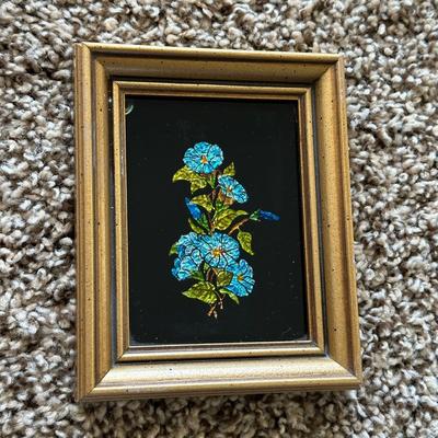 LOT 177L: Early America Reverse Paintings On Glass