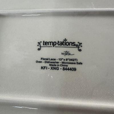 LOT 179K: Temptations Floral Lace Collection & More