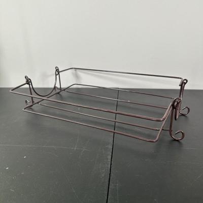 LOT 179K: Temptations Floral Lace Collection & More