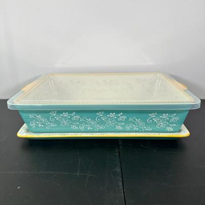 LOT 179K: Temptations Floral Lace Collection & More