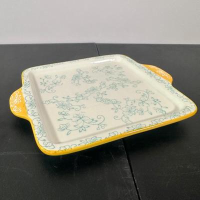 LOT 179K: Temptations Floral Lace Collection & More