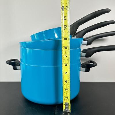 LOT 180K: Silverstone Cookware Blue Pots & Pans Set