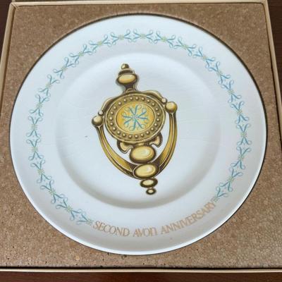 LOT 181L: Avon Decorative Plate Collection - Mrs. P.F.E. Albee Seasons Portrait Plates & Avon Anniversary Commemorative Plates