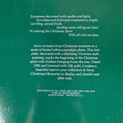 LOT 182L: Vintage Avon Christmas Memories Series Plates w/ Boxes - 1981-1984
