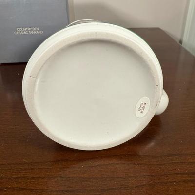 LOT 185L: Avon - Vintage Christmas Plates, Sweet Country Harvest S&P Shakers & Country Den Ceramic Tankard - all w/ Boxes