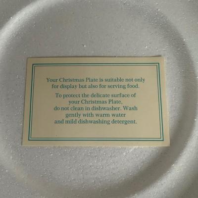 LOT 185L: Avon - Vintage Christmas Plates, Sweet Country Harvest S&P Shakers & Country Den Ceramic Tankard - all w/ Boxes