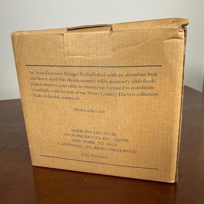 LOT 185L: Avon - Vintage Christmas Plates, Sweet Country Harvest S&P Shakers & Country Den Ceramic Tankard - all w/ Boxes