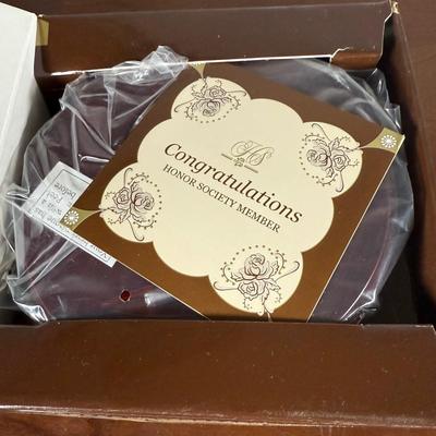 LOT 186L: Avon Honor Society Mrs. P.F.E. Albee Commemorative Tea Cup & Saucer Sets w/ Boxes - 1998-2001, 2004