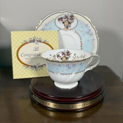 LOT 186L: Avon Honor Society Mrs. P.F.E. Albee Commemorative Tea Cup & Saucer Sets w/ Boxes - 1998-2001, 2004