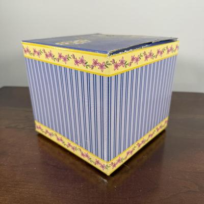 LOT 187L: Avon Honor Society Mrs. P.F.E. Albee Commemorative Tea Cup & Saucer Sets w/ Boxes - 1991, 1994-1997