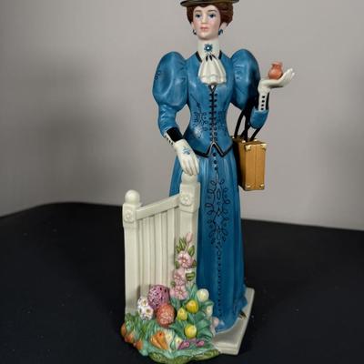 LOT 191D: Avon President’s Club Mrs. Albee Awards in Boxes 2003-2014