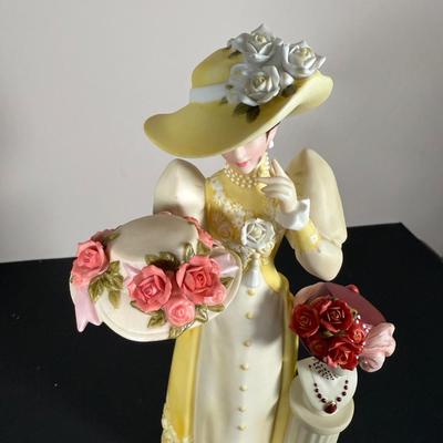 LOT 191D: Avon President’s Club Mrs. Albee Awards in Boxes 2003-2014