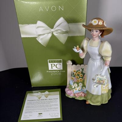 LOT 191D: Avon President’s Club Mrs. Albee Awards in Boxes 2003-2014