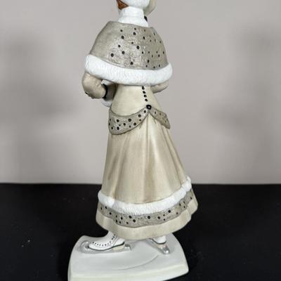 LOT 191D: Avon President’s Club Mrs. Albee Awards in Boxes 2003-2014