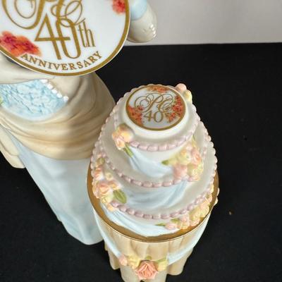 LOT 191D: Avon President’s Club Mrs. Albee Awards in Boxes 2003-2014