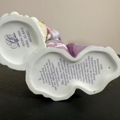 LOT 192D: Avon President’s Club Mrs. Albee Awards in Boxes 1990, 1994, 1996-2002