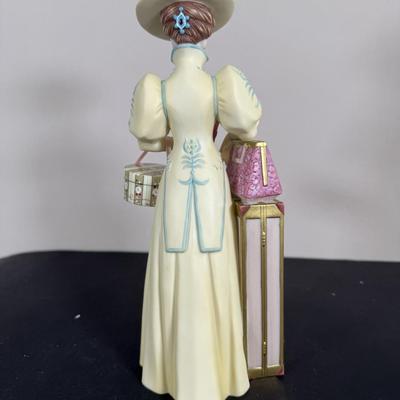 LOT 192D: Avon President’s Club Mrs. Albee Awards in Boxes 1990, 1994, 1996-2002