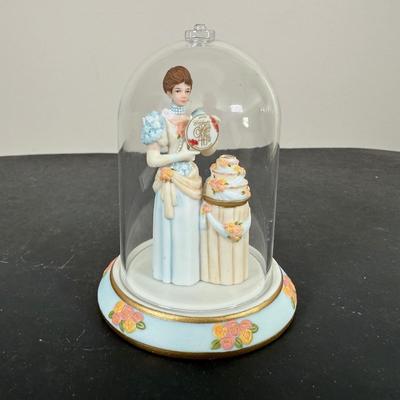LOT 196D: Avon Mini Mrs PFE Albee Figurines w/ Cloche Displays & Boxes 2001-2002, 2004, 2007-2008 & 2009