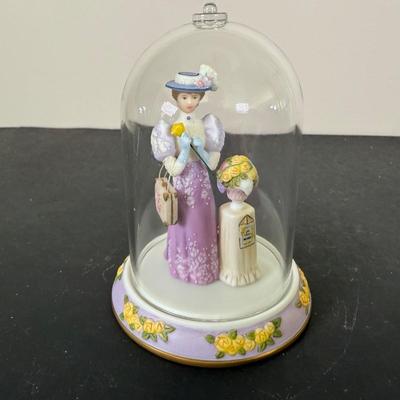 LOT 196D: Avon Mini Mrs PFE Albee Figurines w/ Cloche Displays & Boxes 2001-2002, 2004, 2007-2008 & 2009
