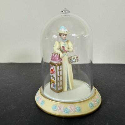LOT 196D: Avon Mini Mrs PFE Albee Figurines w/ Cloche Displays & Boxes 2001-2002, 2004, 2007-2008 & 2009