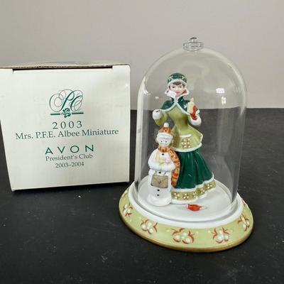 LOT 196D: Avon Mini Mrs PFE Albee Figurines w/ Cloche Displays & Boxes 2001-2002, 2004, 2007-2008 & 2009