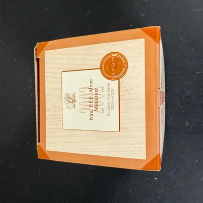 LOT 196D: Avon Mini Mrs PFE Albee Figurines w/ Cloche Displays & Boxes 2001-2002, 2004, 2007-2008 & 2009