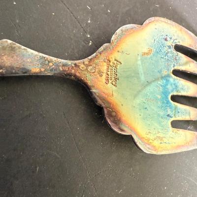 LOT 197D: Vintage Avon Mother’s Day Plates, A Child’s Christmas Plates, Aynsley England Pembroke Repro Bowl & Fork w/ More