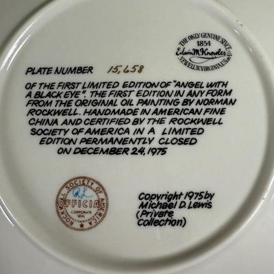 LOT 198D: Christmas Gifts & Home Decor - Avon, Homco Denim Days Santa, Lenox, Norman Rockwell & More