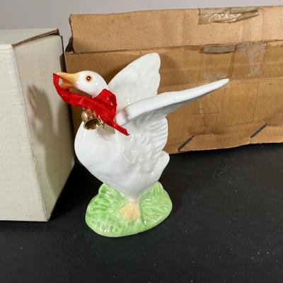 LOT 198D: Christmas Gifts & Home Decor - Avon, Homco Denim Days Santa, Lenox, Norman Rockwell & More