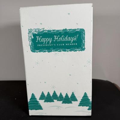 LOT 199D: Avon President’s Club Holiday Gifts in Boxes - 90s & 2000s
