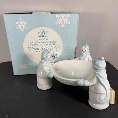 LOT 199D: Avon President’s Club Holiday Gifts in Boxes - 90s & 2000s