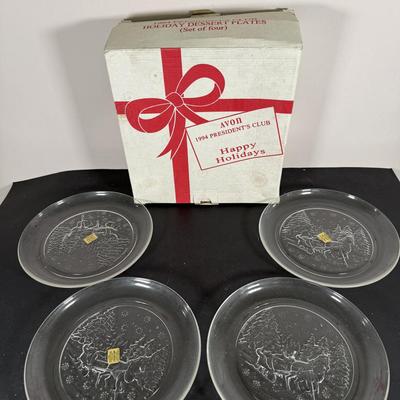 LOT 199D: Avon President’s Club Holiday Gifts in Boxes - 90s & 2000s