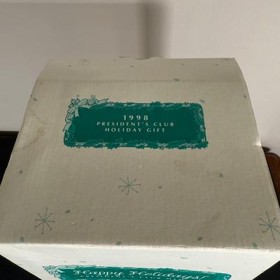 LOT 199D: Avon President’s Club Holiday Gifts in Boxes - 90s & 2000s
