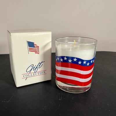 LOT 200D: 1986 Edwin M Knowles Sound of Music Plate, 1973 Avon Betsy Ross Plates, Images of Hollywood Scarlett O’Hara Figurine, Homco...