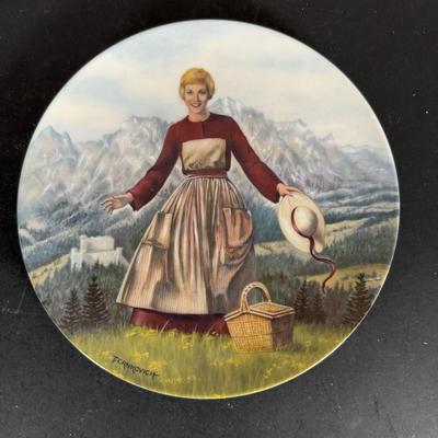 LOT 200D: 1986 Edwin M Knowles Sound of Music Plate, 1973 Avon Betsy Ross Plates, Images of Hollywood Scarlett O’Hara Figurine, Homco...