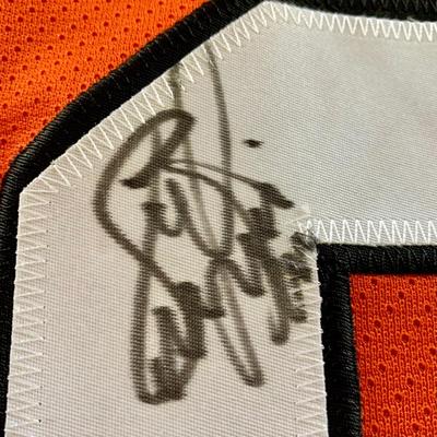 LOT 212 M: Signed Eric Lindros #88 Philadelphia Flyers Hockey Jersey Size XXL