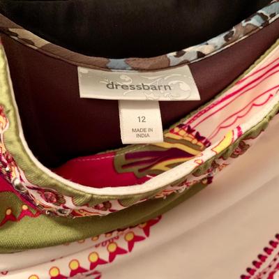 LOT 214 M: CLOSET CLEAR OUT! Purses, Women's Shoes, Mens Shirts, Dresses New w/ Tags, Hats, Gloves, Scarves, & More!