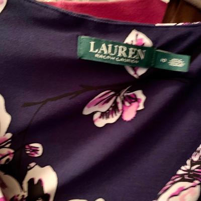 LOT 214 M: CLOSET CLEAR OUT! Purses, Women's Shoes, Mens Shirts, Dresses New w/ Tags, Hats, Gloves, Scarves, & More!