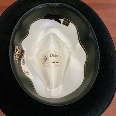 LOT 215 M: Dobbs Felt St. Lucia Fedora Size 56/7 in Box