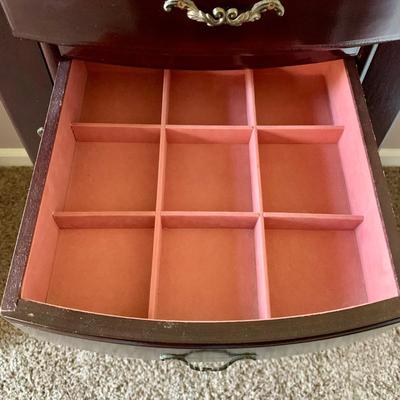 LOT 216 M: 1980's Cherry Wood Powell Queen Anne Flip-Top 8 Drawer Jewelry Armoire