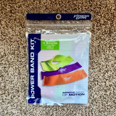 LOT 217 M: 2 & 3 LBS Hand Weight & NIP Fitness Gear Power Bands