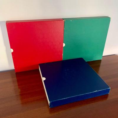 LOT 220 M: Vinyl Record Collection: Chuck Berry "Back Home", Little Richard "Right Now", "The Great Band...