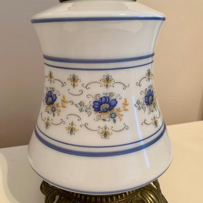 LOT 221 B: 1970's Quoizel Abigail Adams Hand Painted Milk Glass Hurricane Lamp