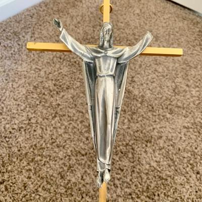 LOT 227 B: Religious Collection: Wall Decor & Statues