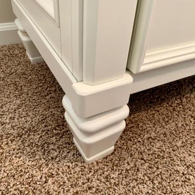 LOT 228 B: Ashley Furniture White Bedset: Sleigh Bed w/ 2 Drawers, 3 Drawer Bedside Table, 6 Drawer 2 Cabinet Dresser w/ Mirror