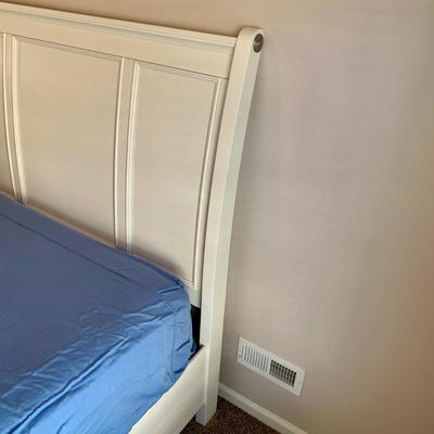 LOT 228 B: Ashley Furniture White Bedset: Sleigh Bed w/ 2 Drawers, 3 Drawer Bedside Table, 6 Drawer 2 Cabinet Dresser w/ Mirror