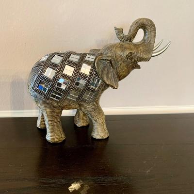 LOT 235 D: Owl & Elephant Home Decor: Teapots & More