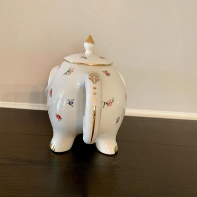 LOT 235 D: Owl & Elephant Home Decor: Teapots & More